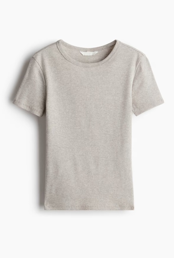 Žebrované tričko, H&M, 169 Kč
