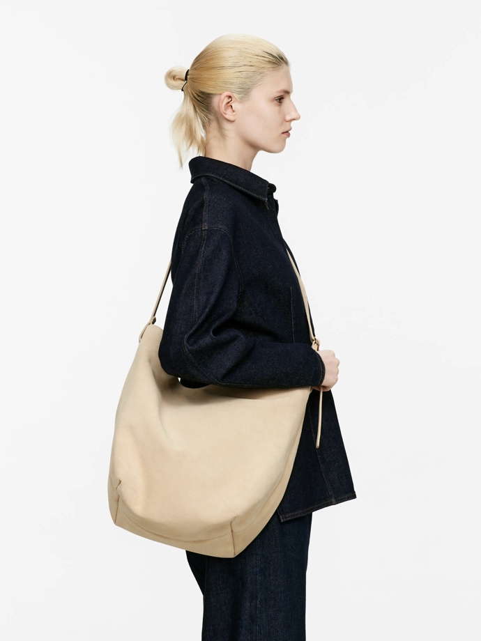 Kabelka, Arket, 259 eur
