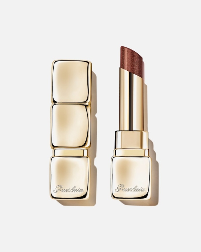 KissKiss Bee Glow Pearly 98% přírodní medový balzám na rty, perleťový, Guerlain, 1040 Kč
