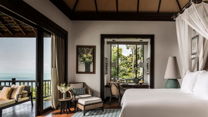 Four Seasons Resort Koh Samui nabízí luxusní ubytování se vším, co si jen člověk na dovolené může přát. A jako další natáčecí místo si jej vybrali autoři slavného seriálu The White Lotos, který momentálně běží na HBO. 
