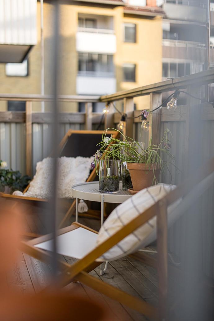 Tento byt je definicí komfortu a stylu. S rozlohou 90 m², dvěma balkony a nádherným přirozeným světlem se stává ideálním domovem. Majitelé se nebáli barev, zároveň interiér nezatížili zbytečnými kusy nábytku.
Tento byt je definicí komfortu a stylu. S rozlohou 90 m², dvěma balkony a nádherným přirozeným světlem se stává ideálním domovem. Majitelé se nebáli barev, zároveň interiér nezatížili zbytečnými kusy nábytku.
