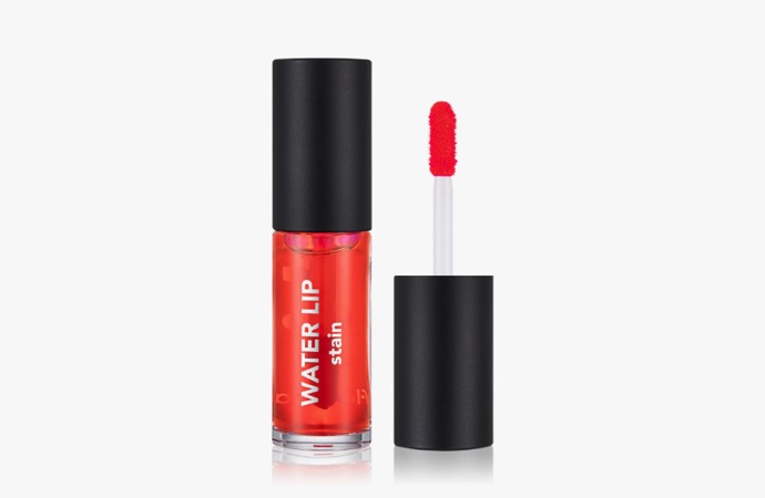 Water Lip Stain s vyživujícím účinkem, Flormal, 153 Kč
