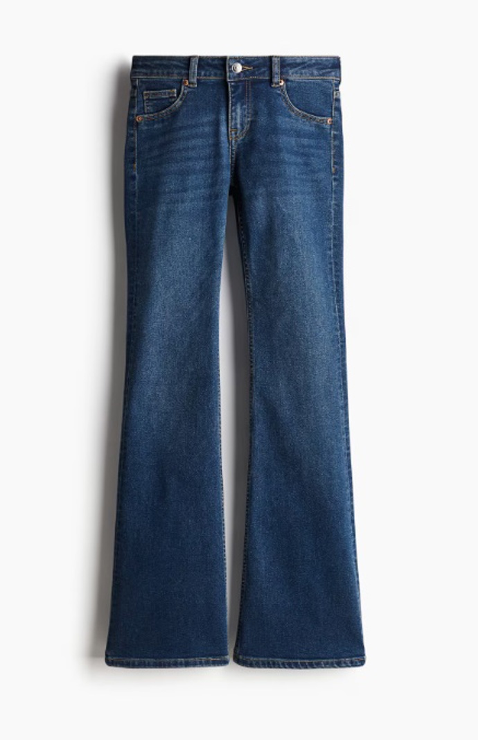 Flared džíny, H&M, 389 Kč
