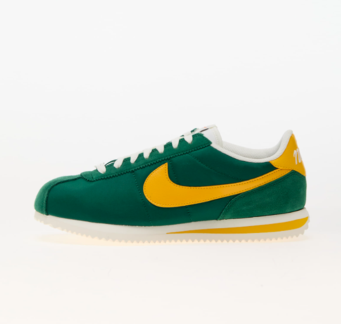 Nike, 2299 Kč
