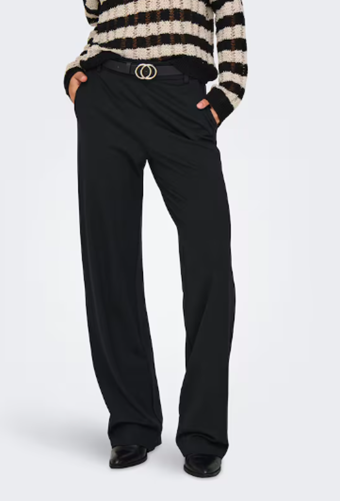 ONLY Loosefit Kalhoty 1079 Kč
