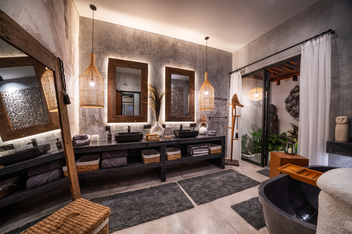 V exotickém Bali stojí krásná Villa Lontar, sousední Villa Rumah Bunga s dechberoucími výhledy na oceán a komplex balijských bungalovů Saba Cottages s magickou zahradou.
V exotickém Bali stojí krásná Villa Lontar, sousední Villa Rumah Bunga s dechberoucími výhledy na oceán a komplex balijských bungalovů Saba Cottages s magickou zahradou.