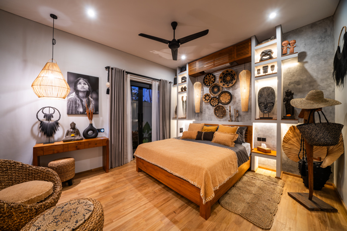 V exotickém Bali stojí krásná Villa Lontar, sousední Villa Rumah Bunga s dechberoucími výhledy na oceán a komplex balijských bungalovů Saba Cottages s magickou zahradou.
V exotickém Bali stojí krásná Villa Lontar, sousední Villa Rumah Bunga s dechberoucími výhledy na oceán a komplex balijských bungalovů Saba Cottages s magickou zahradou.
