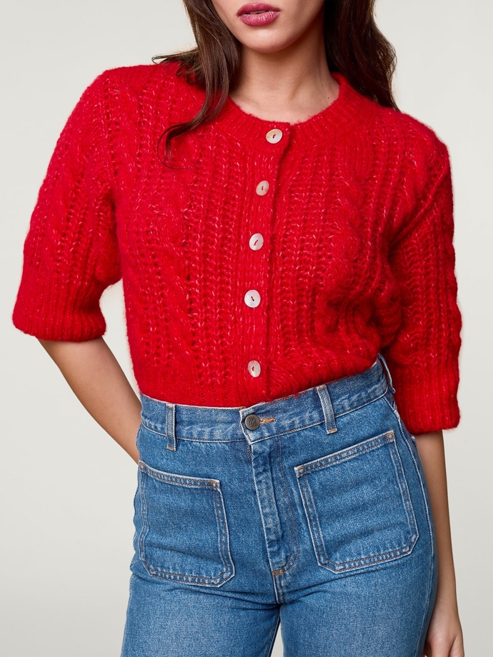Rouje, 185 eur
Rouje, 185 eur