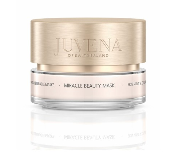 Intenzivní regenerační krémová maska Juvena Miracle Beauty Mask pomáhá pleť vyhlazovat a minimalizovat vzhled vrásek a jemných linek. Zároveň pleť optimálně hydratuje a posiluje její ochranné funkce. 2810 Kč
