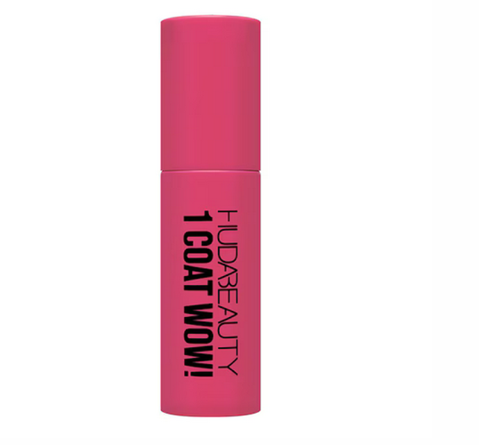 HUDA BEAUTY 1 Coat Wow! - Mini mascara pro zvednuté řas a zvětšení objemu. 390 Kč
HUDA BEAUTY 1 Coat Wow! - Mini mascara pro zvednuté řas a zvětšení objemu. 390 Kč