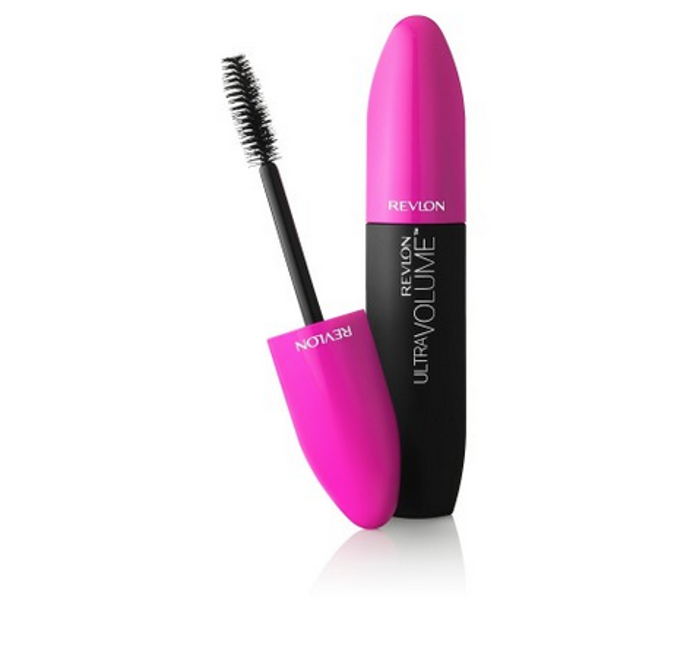 Řasenka Revlon Ultra Volume Mascara pro dramatický vzhled řas bez slepení a žmolků má kartáček s hustě rozmístěnými štětinkami, které zachytí každou řasu a díky krémové náplni jí dodá výrazný objem, 200 Kč
Řasenka Revlon Ultra Volume Mascara pro dramatický vzhled řas bez slepení a žmolků má kartáček s hustě rozmístěnými štětinkami, které zachytí každou řasu a díky krémové náplni jí dodá výrazný objem, 200 Kč