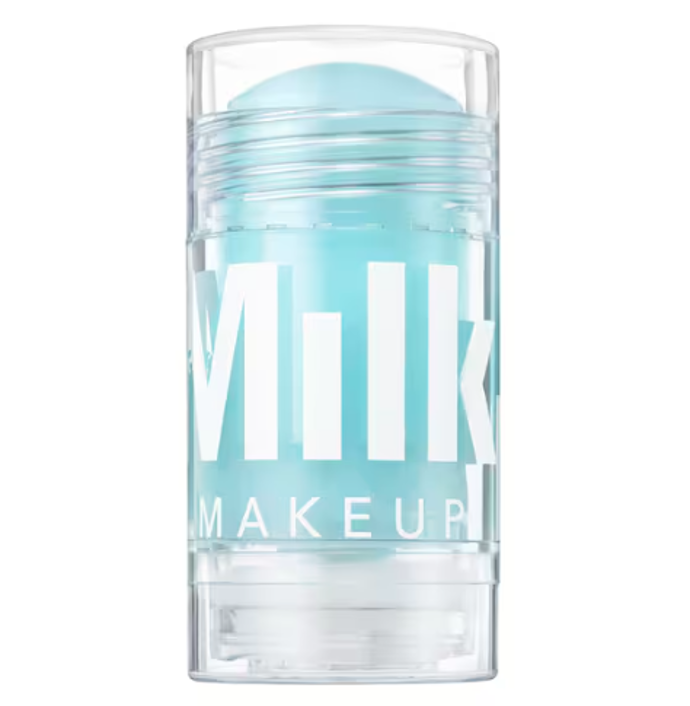 Chladicí gelová tyčinka, MILK MAKEUP, 790 Kč
Chladicí gelová tyčinka, MILK MAKEUP, 790 Kč