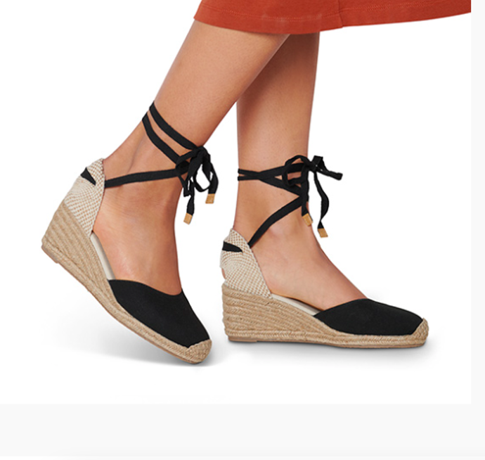Espadrilky s klínovým podpatkem, Tchibo, 499 Kč
Espadrilky s klínovým podpatkem, Tchibo, 499 Kč