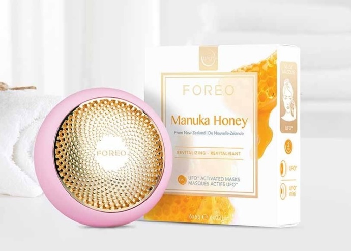 FOREO hydratační pleťová maska, Douglas, od 369 Kč
