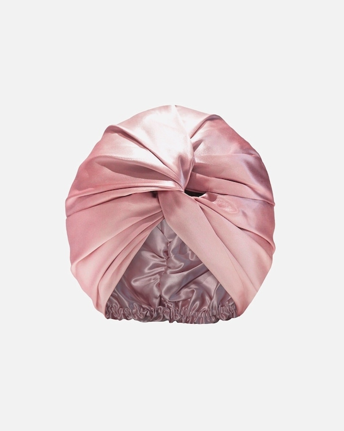 Turban na spaní Silk Hair Turban Black, Slip, 2300 Kč
Turban na spaní Silk Hair Turban Black, Slip, 2300 Kč