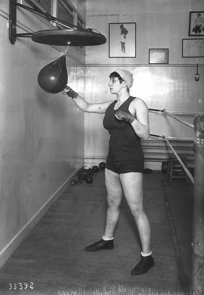 Violette Morris
