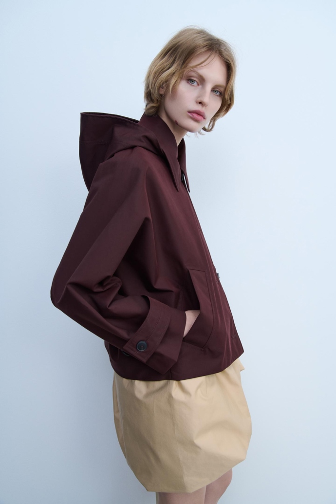 Zara, 1799 Kč
Zara, 1799 Kč