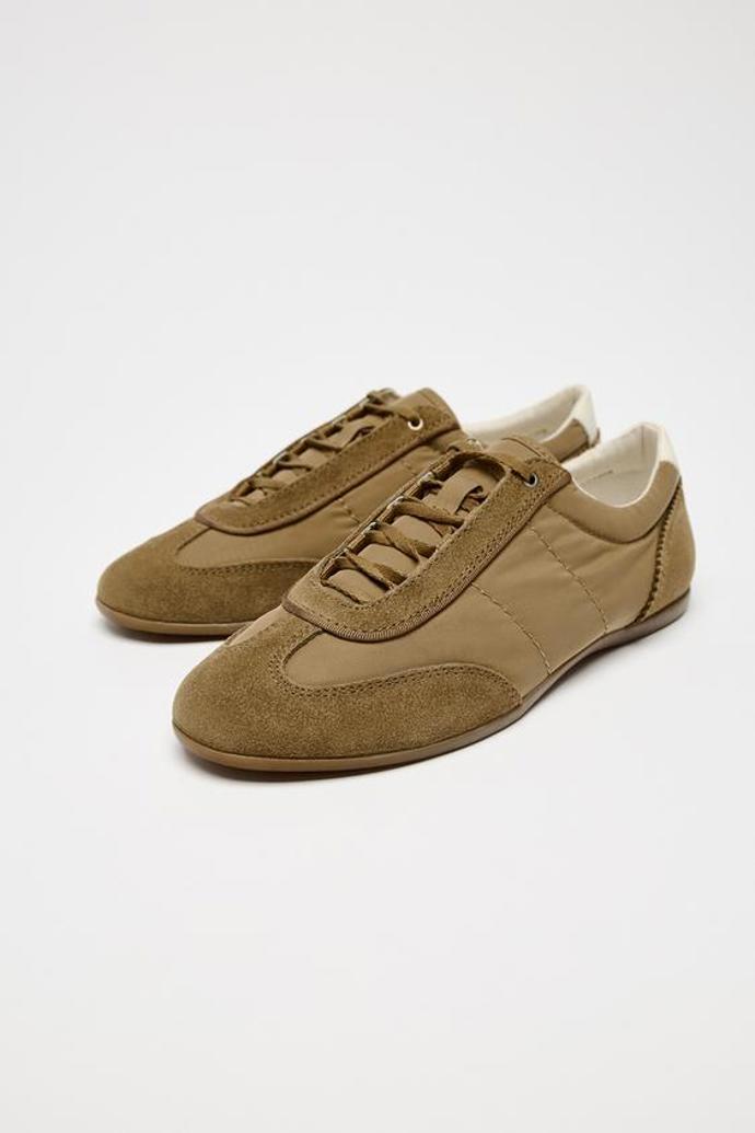 Zara, 849 Kč
Zara, 849 Kč