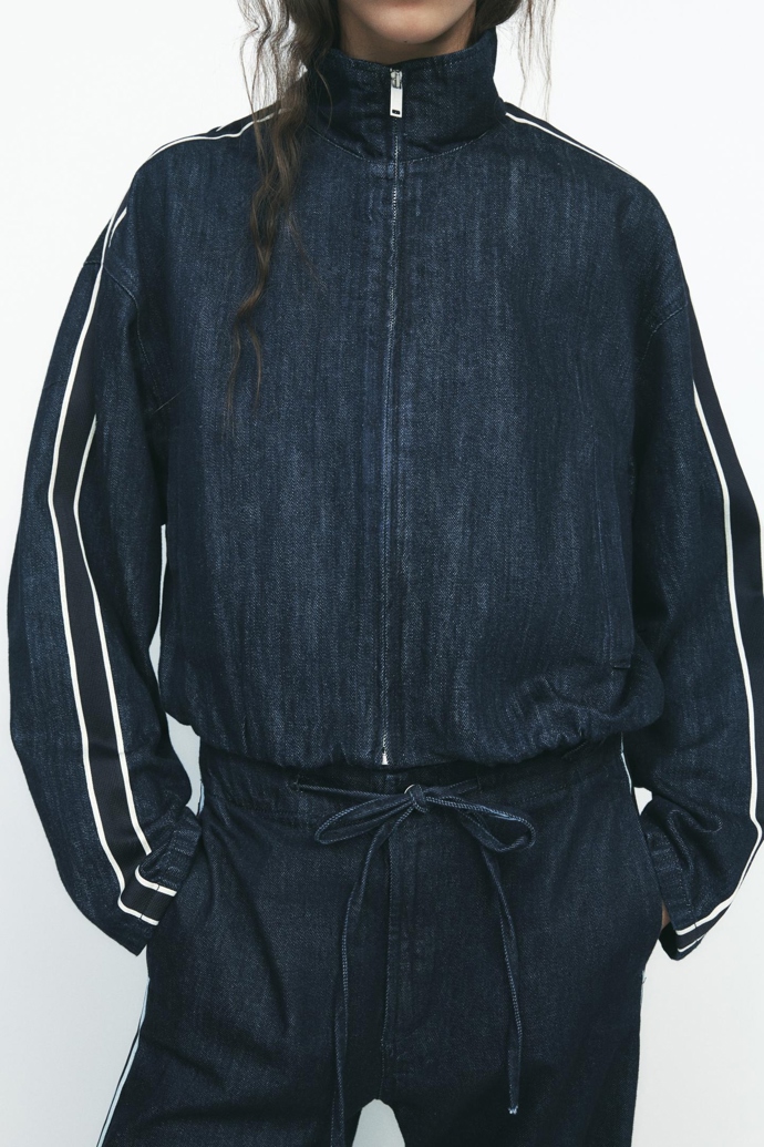 Zara, 999 Kč
