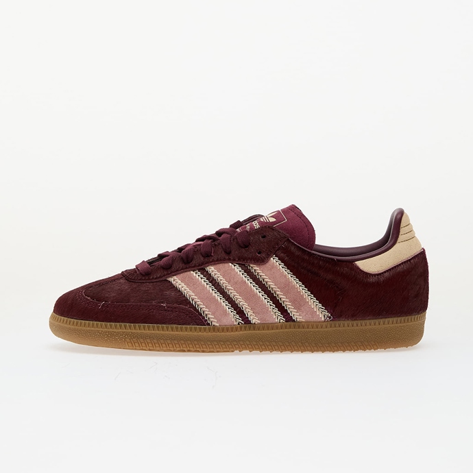 Adidas Originals, 2999 Kč
