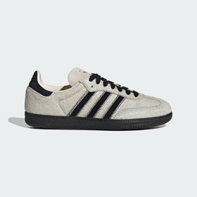 Adidas Originals, 2999 Kč
