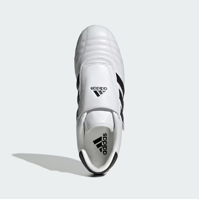 Tenisky, Adidas – Taekwondo, 2399 Kč

