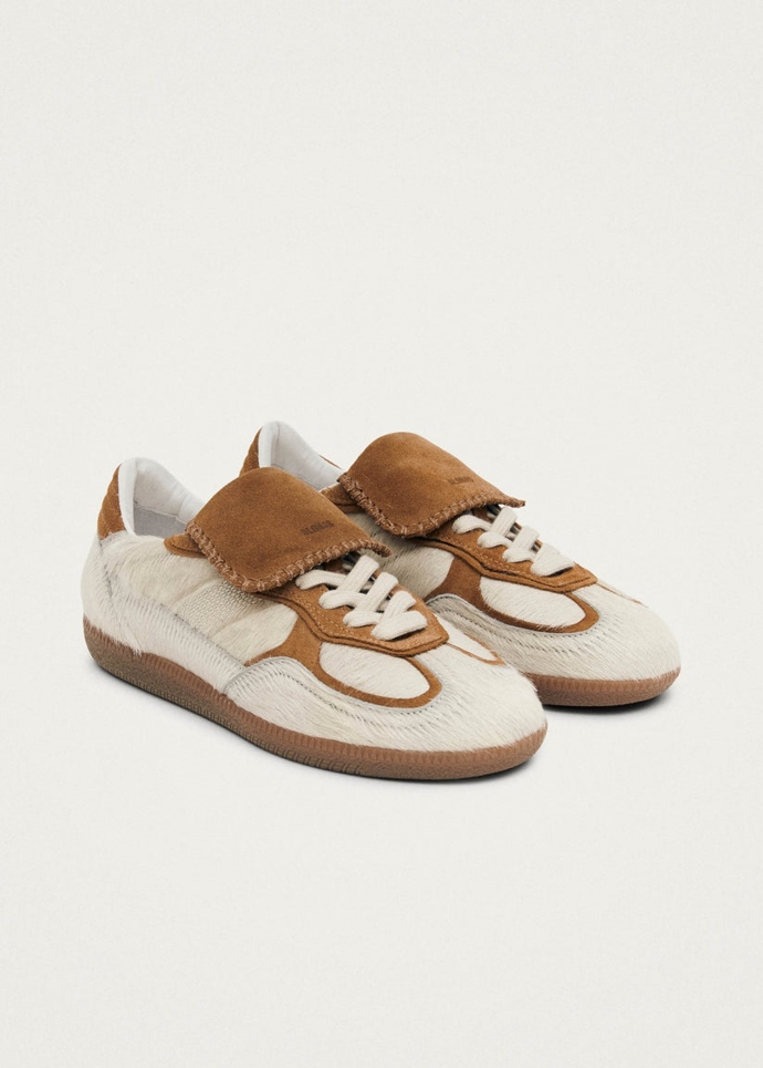 Alohas, 220 eur
