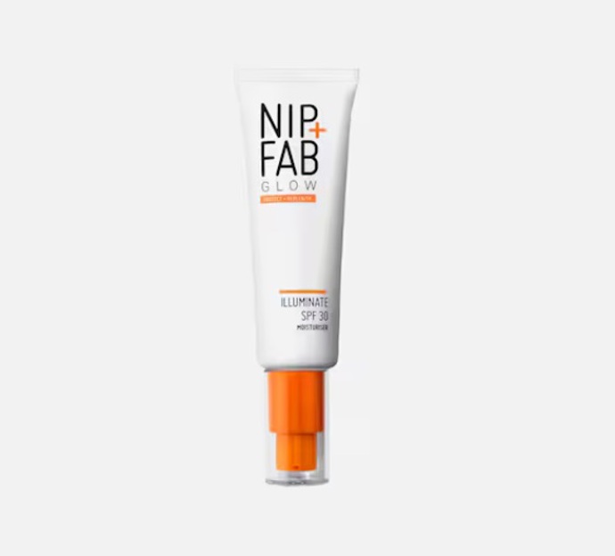 Rozjasňující pleťový krém s SPF 30, Douglas, 371 Kč

