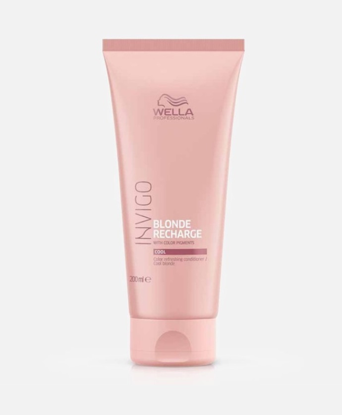 Wella Professionals kondicionér na blond vlasy, Douglas, 194 Kč
