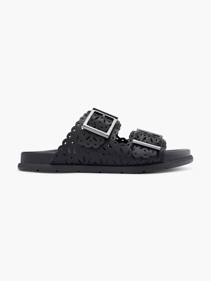 Deichmann, 699 Kč
