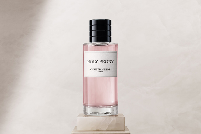 Parfém, Dior – Holy Peony, od 265 EUR
Parfém, Dior – Holy Peony, od 265 EUR