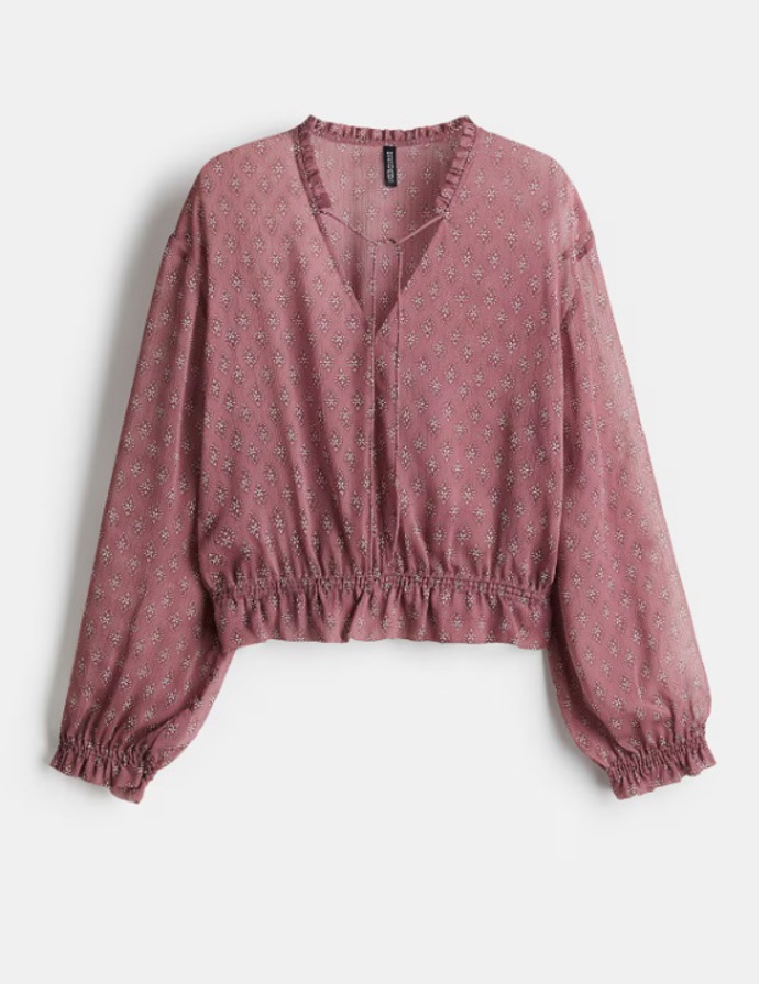 Halenka s vázačkou, H&M, 479 Kč
