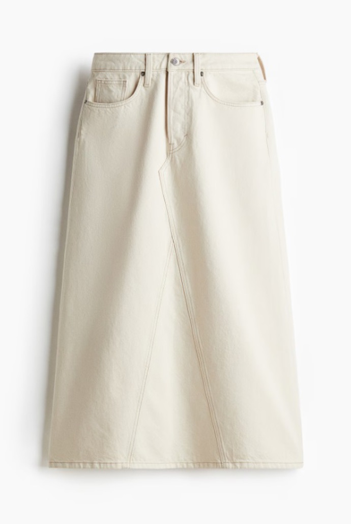 Džínová sukně áčkového střihu, H&M, 719 Kč
