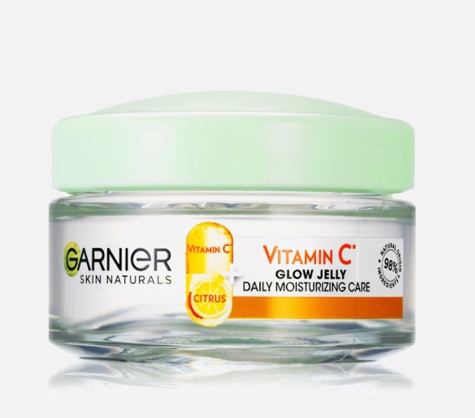 Garnier krém na obličej s vitamínem C, Douglas, 199 Kč
