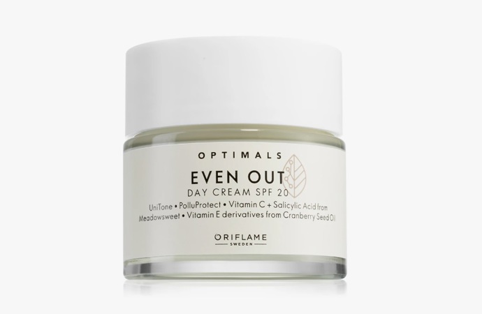 Denní krém proti pigmentovým skvrnám SPF 20, Oriflame, 235 Kč
