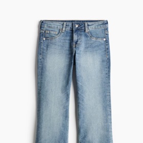 Zvonové džíny, H&M, 389 Kč

