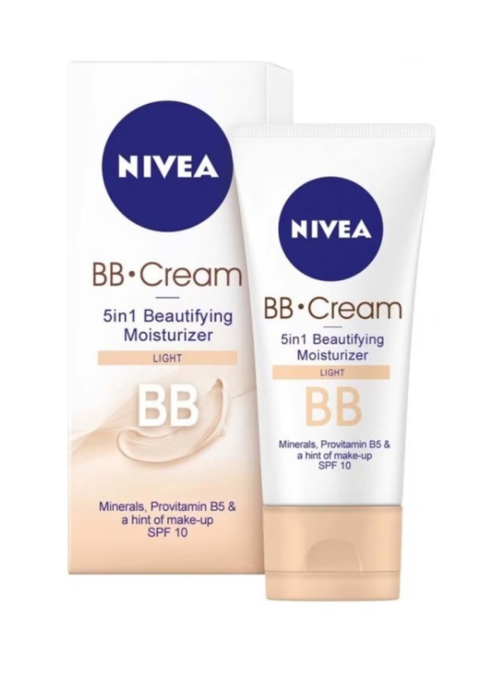 Nivea denní BB krém, Douglas, 199 Kč
