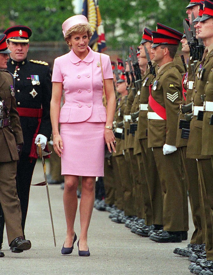 Princezna Diana v růžové
Princezna Diana v růžové