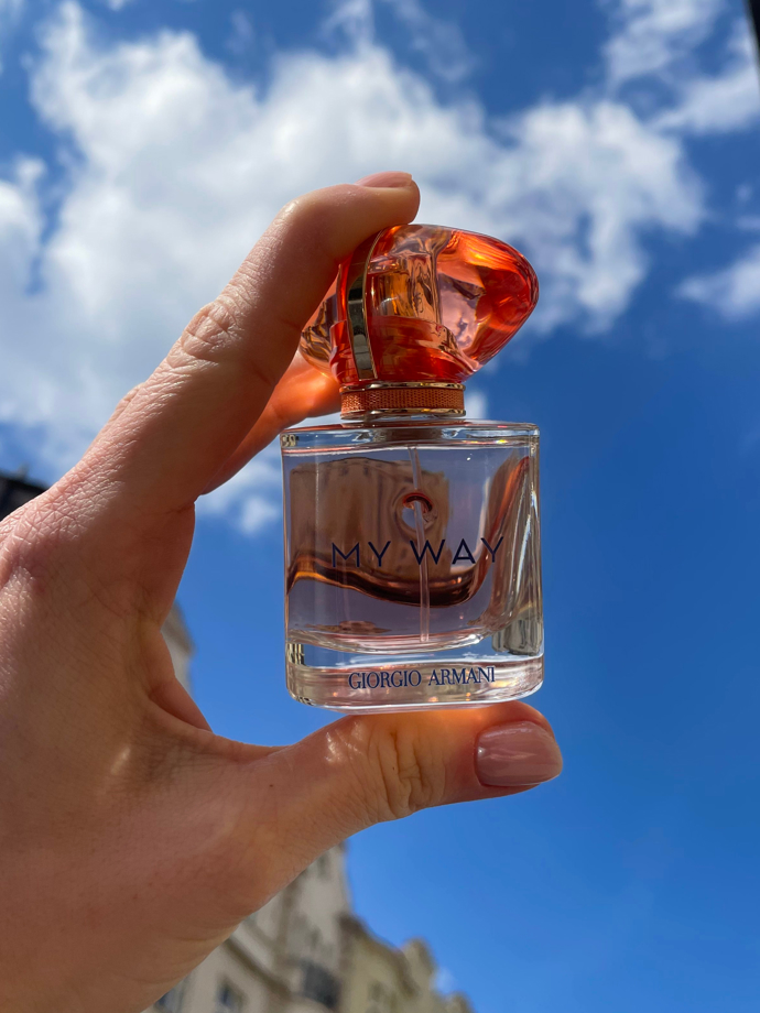 Giorgio Armani – My Way Ylang, 30 ml 2190 Kč
