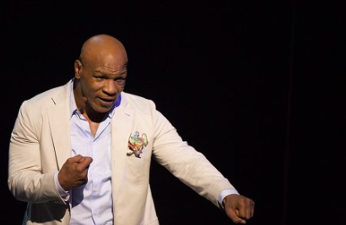 Mike Tyson se proslavil nejen boxerským uměním, ale také pořádnými skandály
Mike Tyson se proslavil nejen boxerským uměním, ale také pořádnými skandály