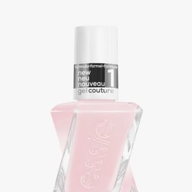 Lak na nehty s gelovým efektem, Essie, 290 Kč
