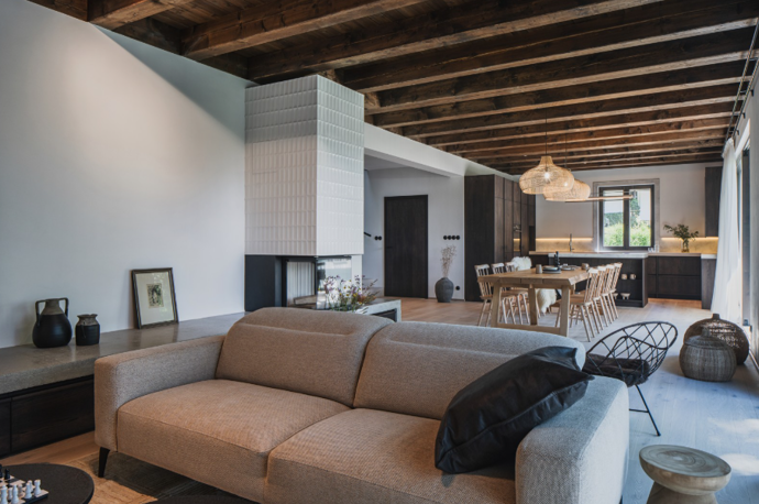Jizerky, Soukromý interiér (novostavba), autor a přihlašovatel: Ing. et Ing. arch. Lukáš Janout, Ing. arch. Nina Ratočka Pevná, LUNI ARCHITEKTI s.r.o.
