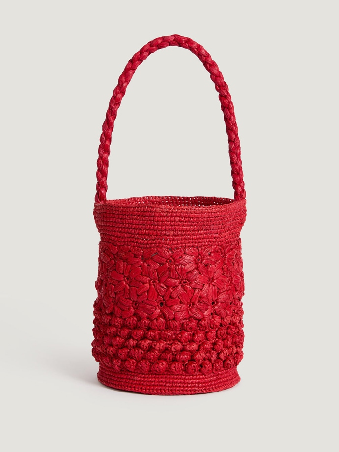 Košík, Rouje, 145 eur
