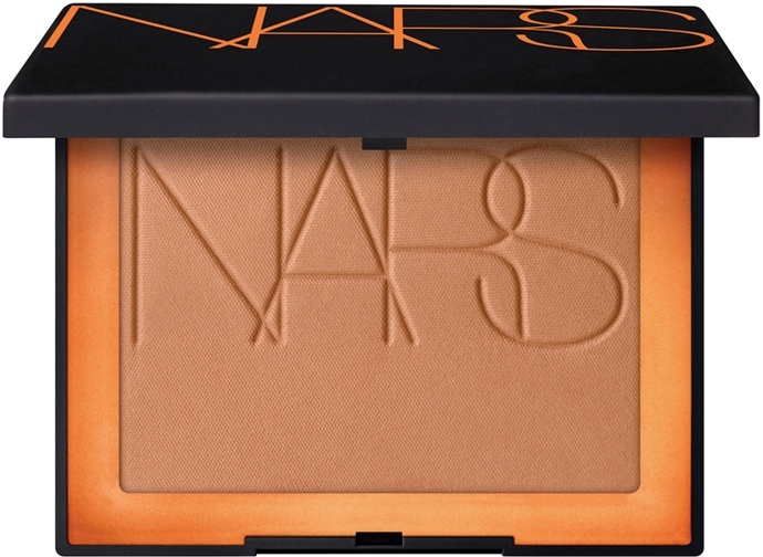 Laguna Bronzing Powder, Nars, 991 Kč
Laguna Bronzing Powder, Nars, 991 Kč