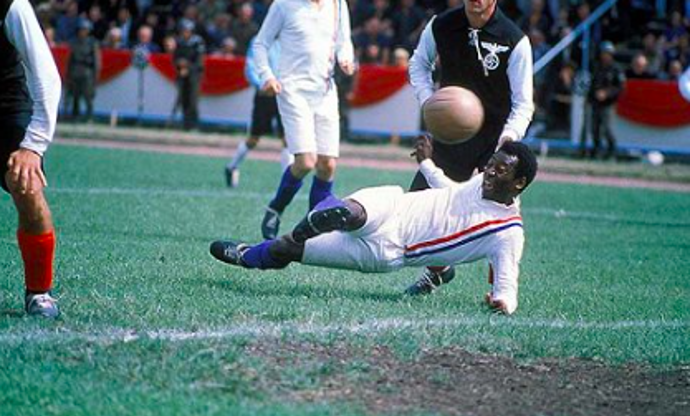Pelé byl na zeleném trávníku nepřekonatelný
Pelé byl na zeleném trávníku nepřekonatelný
