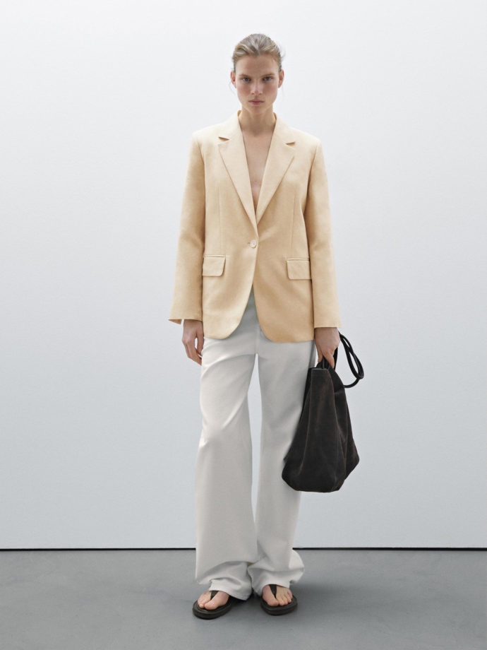 Massimo Dutti, 4599 Kč
Massimo Dutti, 4599 Kč