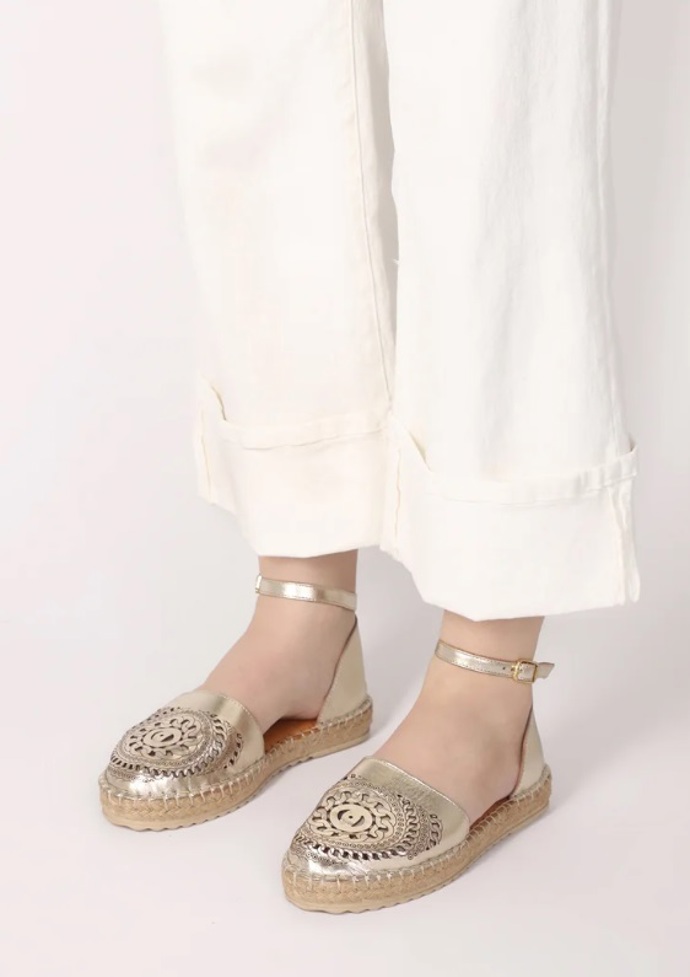 Zlaté zdobené espadrilky, VENEZIA, 2 259 Kč
