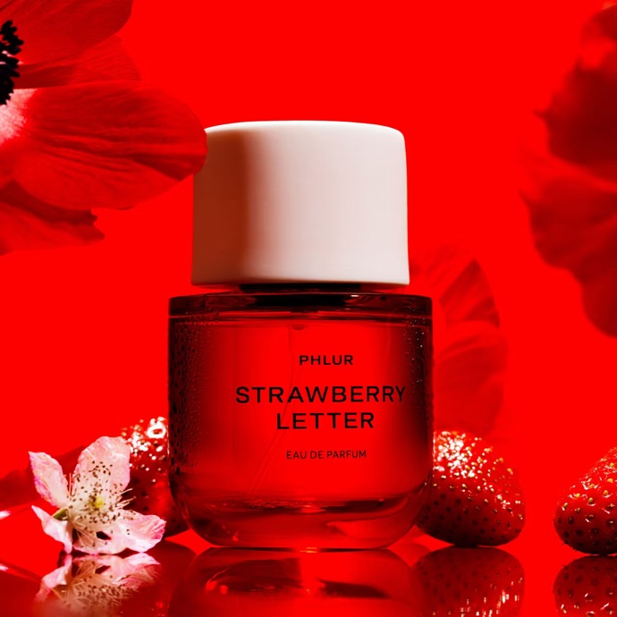 Parfém, Phlur – Strawberry Letter, od 99 USD
Parfém, Phlur – Strawberry Letter, od 99 USD