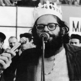 Allen Ginsberg na pražském Majálesu
