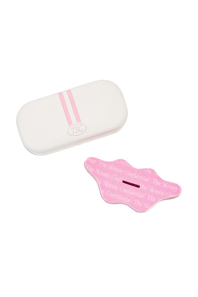 Ústní tejpy, Revolve, 30 USD
Ústní tejpy, Revolve, 30 USD